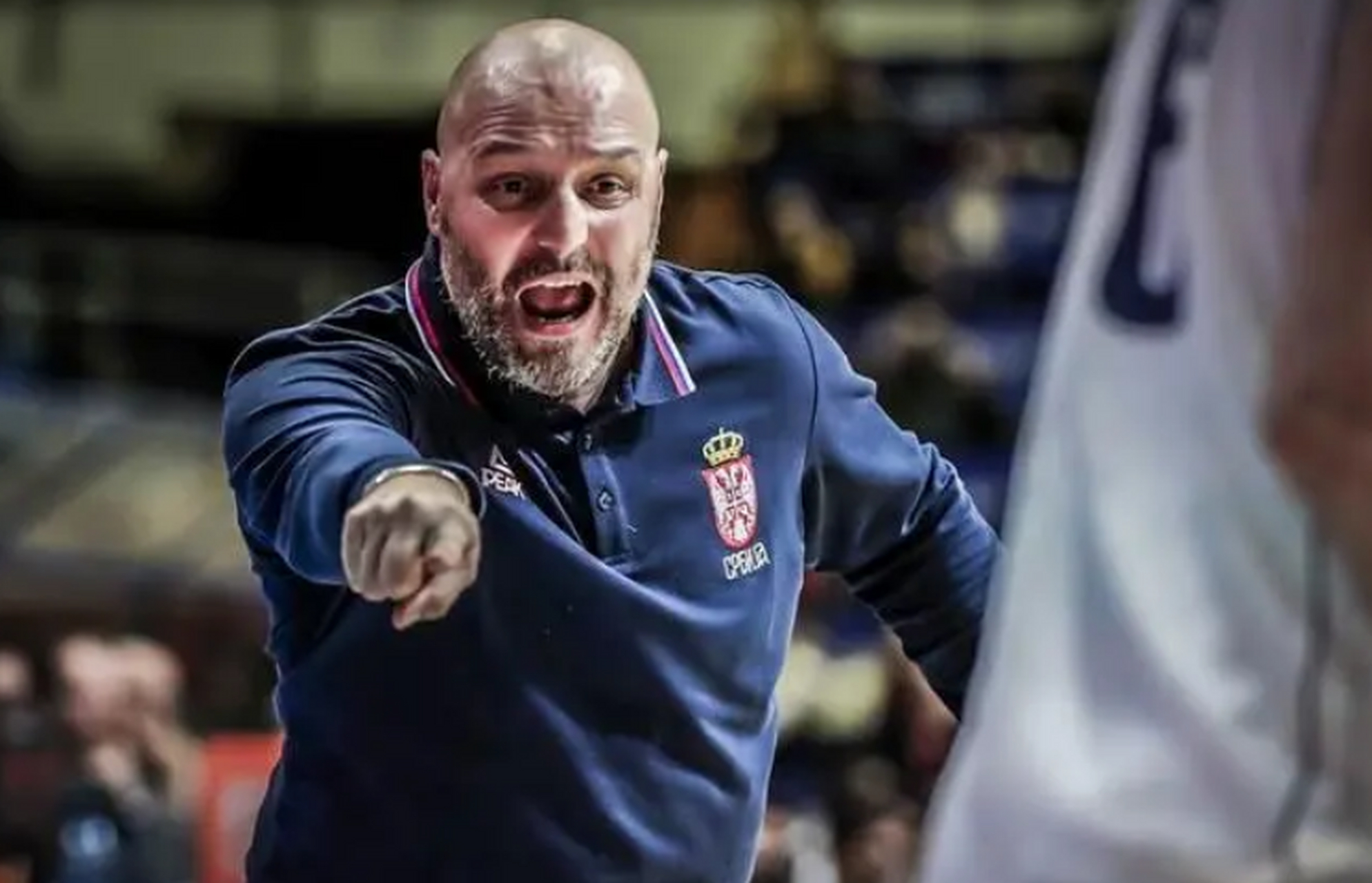 包含C罗在篮网比赛中刷新纪录今夜洛杉矶湖人备战荷甲，连对手都承认：洛杉矶湖人窗口期手感冰凉的词条开云体育